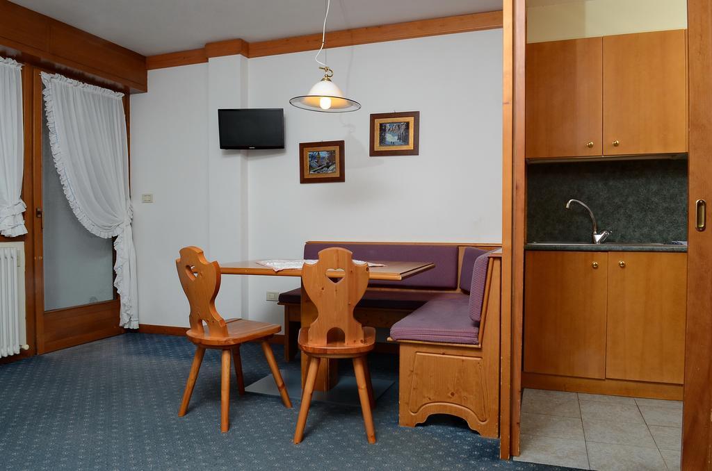 Ski Residence San Martino Di Castrozza Room photo
